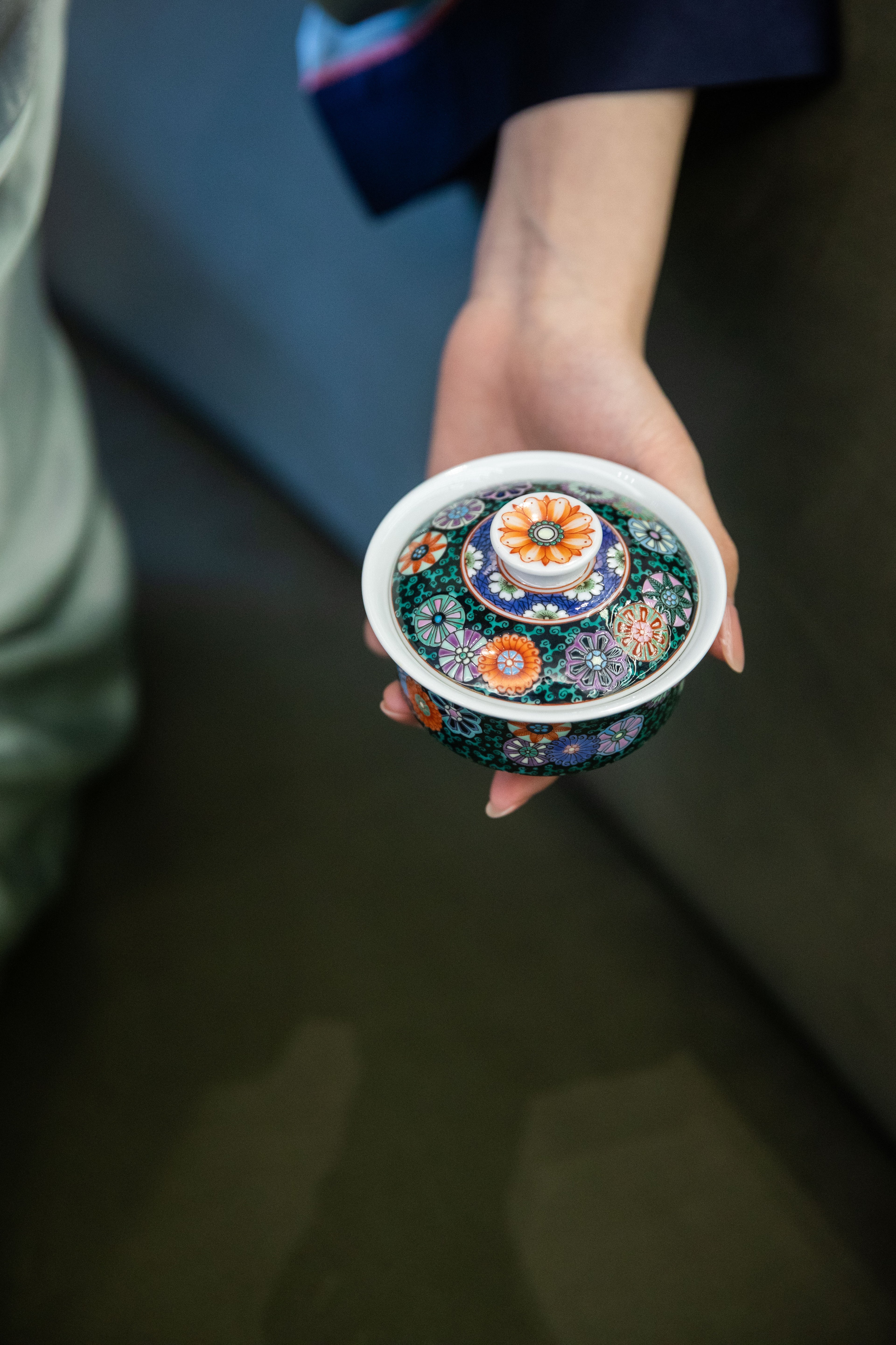 경덕진 고채 명요_고열화풍 고채(古彩) 피구화 개완 세트_玗琪轩_Gaiwan tea set from Jingdezhen Kiln GU YUE HUA FENG