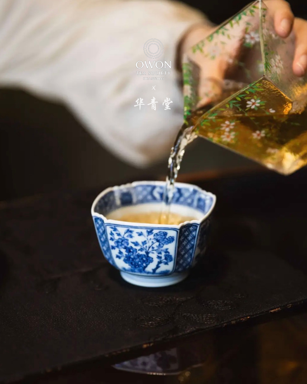 Master Teacup from Jingdezhen Kiln HUA QING TANG( (华青堂) 경덕진 명요 화청당 팔각 주인배 100ml