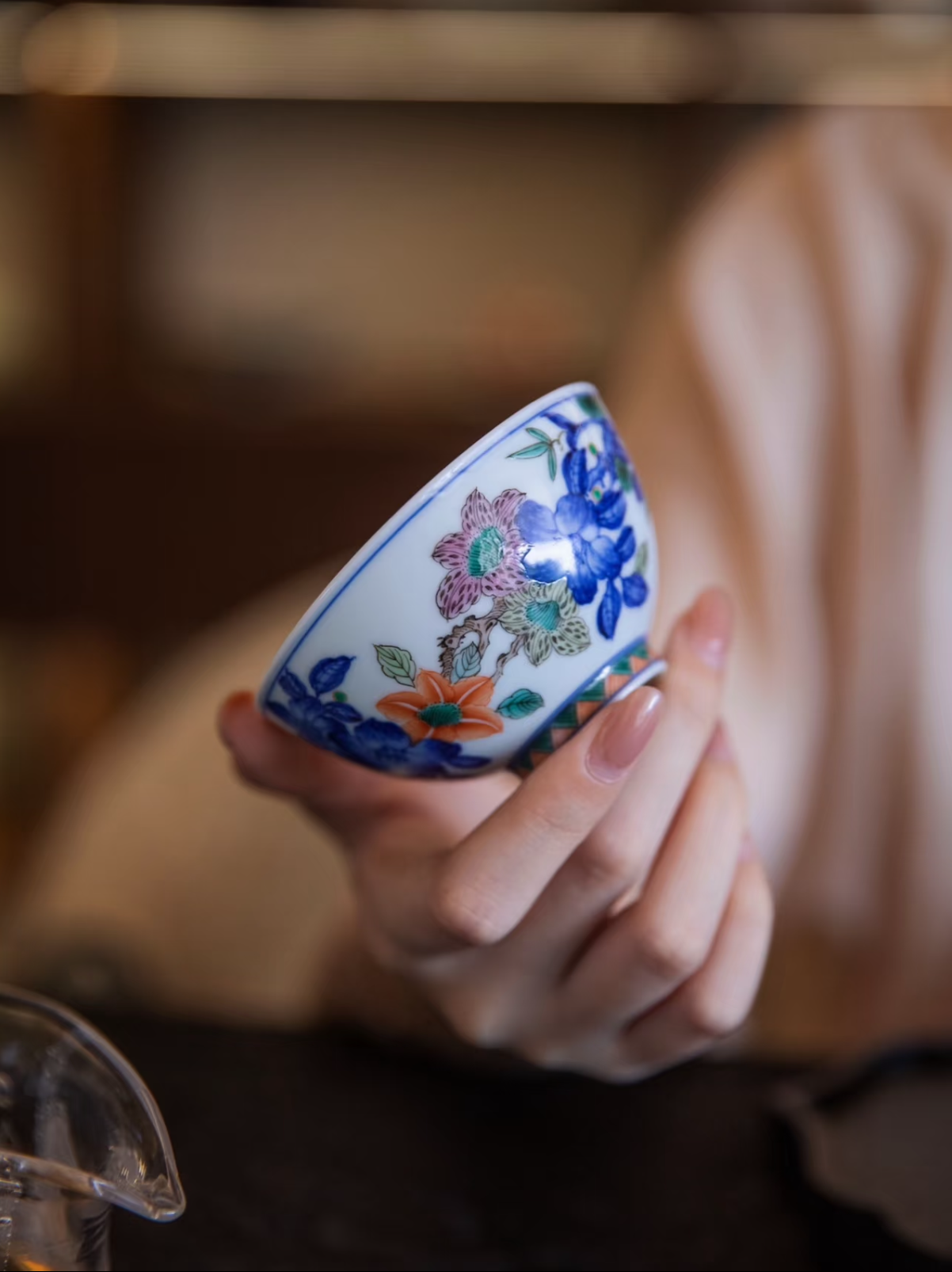 경덕진 고채 명요_고열화풍 고채(古彩) 두견화 주인배_古阅和风_Master tea cup from Jingdezhen Kiln GU YUE HUA FENG