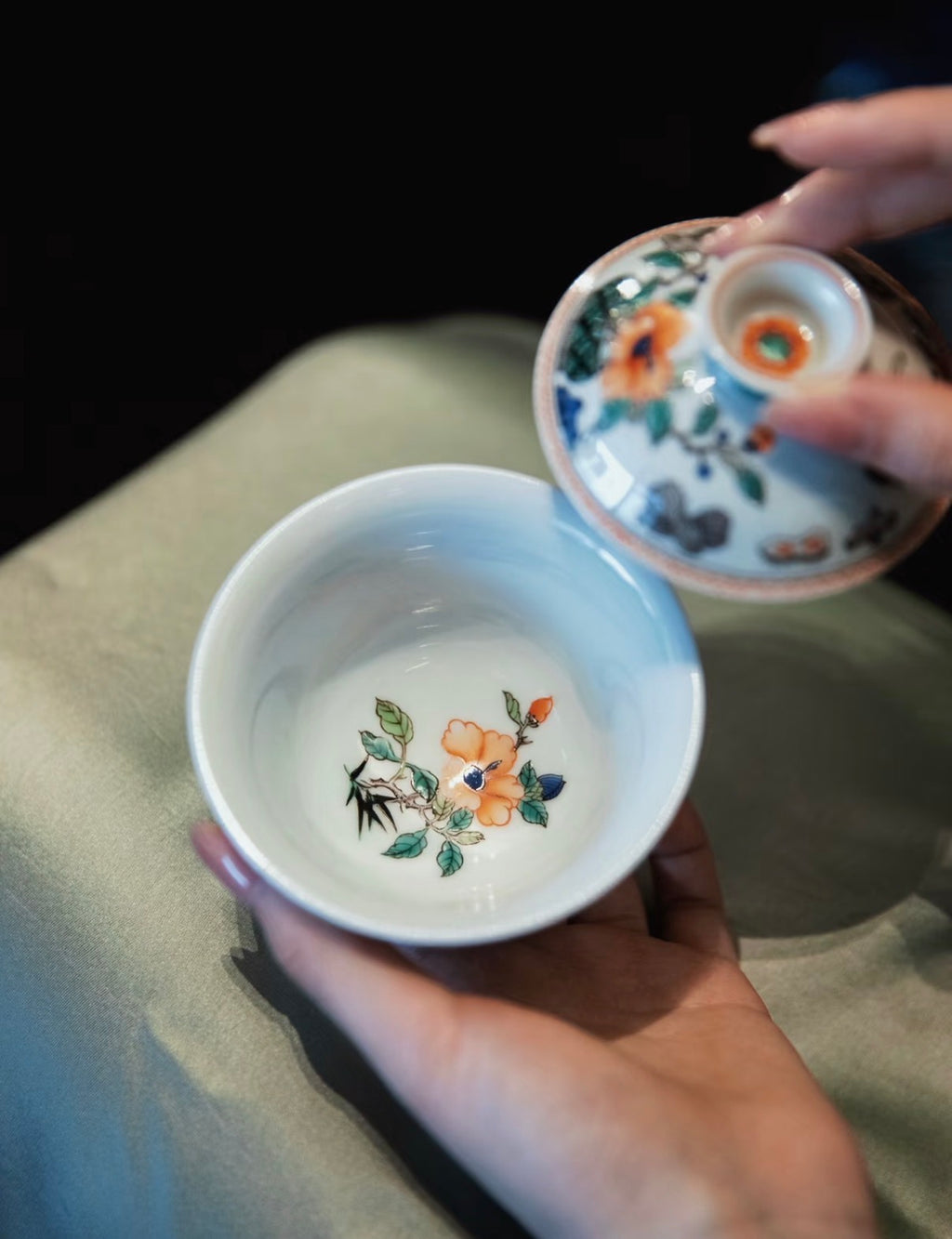 경덕진 고채 명요_고열화풍 고채(古彩) 청공(清供) 개완_古阅和风_Gaiwan from Jingdezhen Kiln GU YUE HUA FENG